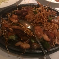 Photo taken at Mandarin Gourmet by Gabriela Q. on 1/20/2019