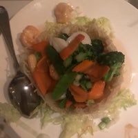 Photo taken at Mandarin Gourmet by Gabriela Q. on 1/20/2019