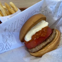 Photo taken at MOS Burger by piguo on 8/17/2023