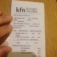 Photo taken at kfn KungFu Noodle by Juan Antonio B. on 9/9/2015