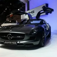 Photo taken at Mercedes-Benz / AMG @ Chicago Auto Show 2014 by Gustavo S. on 2/14/2014