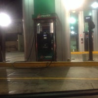 Photo taken at Gasolinera Tlalpan by Angell X. on 11/5/2013