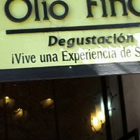 Photo taken at Olio Fino Tasting Room (Degustación) by Vi O. on 12/24/2016