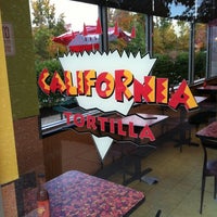รูปภาพถ่ายที่ California Tortilla โดย Marcus M. เมื่อ 10/20/2012