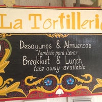 Foto tirada no(a) La Tortilleria por Mariana C. em 8/5/2013