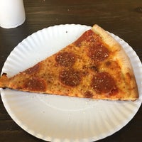 1/30/2017にDamien B.がTony&#39;s Pizzaで撮った写真