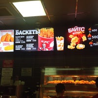 Photo taken at KFC by Marta Ⓜ. on 3/18/2014