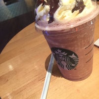 Foto tirada no(a) Starbucks Courtenay Central por Nurul A. em 9/18/2015