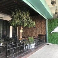 Photo taken at Early Bird Cafe - ايرلي بيرد by Maiadh on 10/19/2019