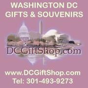 Foto tirada no(a) Washington DC Gift Shop por Luke W. em 3/11/2013