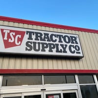 Photo taken at Tractor Supply Co. by Scott B. on 3/25/2021