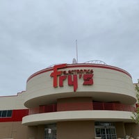 Photo taken at Fry&amp;#39;s Electronics by Scott B. on 4/27/2019