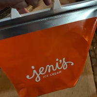 12/11/2020 tarihinde Scott B.ziyaretçi tarafından Jeni&#39;s Splendid Ice Creams'de çekilen fotoğraf