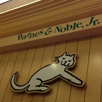 Barnes Noble Uptown Village At Cedar Hill Cedar Hill Tx