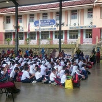 Sekolah Kebangsaan Sungai Pelong Colegio Secundario