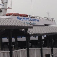 Foto scattata a Key West Express da Jerry G. il 11/21/2014