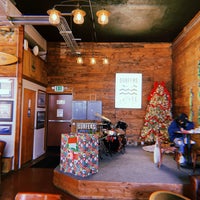 11/30/2021 tarihinde Ej F.ziyaretçi tarafından Surfers Coffee Bar'de çekilen fotoğraf