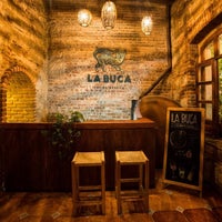 รูปภาพถ่ายที่ La Buca โดย Adam V. เมื่อ 9/2/2017