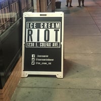 รูปภาพถ่ายที่ Ice Cream Riot โดย Kris เมื่อ 9/4/2016