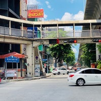 Photo taken at Saphan Khwai Intersection by ay W. on 7/19/2020