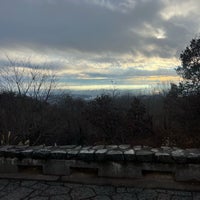 Photo taken at Mt. Takao by じゅうなな on 1/4/2024