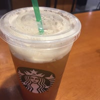 Photo taken at Starbucks by Gustavo C. on 9/16/2016