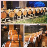 4/4/2014 tarihinde Penns Woods Wineryziyaretçi tarafından Penns Woods Winery'de çekilen fotoğraf