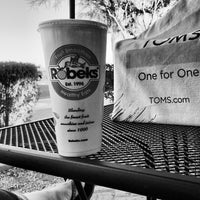 Photo taken at Robeks Fresh Juices &amp;amp; Smoothies by Raquel M. on 10/2/2013