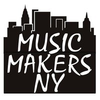 รูปภาพถ่ายที่ Music Makers NY โดย Music Makers NY เมื่อ 10/31/2014