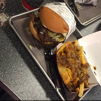 Photo taken at Fatburger by Eddie E. on 12/22/2014