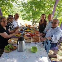 รูปภาพถ่ายที่ Masalköyü Kır Sofrası โดย Sibel T. เมื่อ 5/14/2017