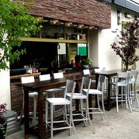 9/17/2014にOvelia Psistaria BarがOvelia Psistaria Barで撮った写真