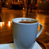 Photo taken at Voswos Garage Coffee Hotel by K@@N π. on 12/14/2021