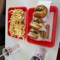 Photo taken at In-N-Out Burger by Shiki0306 on 5/26/2024