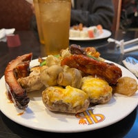 Photo taken at Hibachi Grill and Supreme Buffet by Shannon J. on 1/7/2023