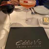 Photo taken at Eddie V&amp;#39;s Prime Seafood by Candice (. on 4/15/2022