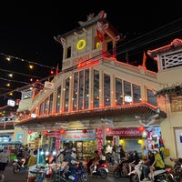 Photo taken at Chợ Cần Thơ (Can Tho Market) by Robert S. on 1/19/2023
