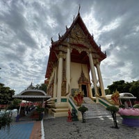Photo taken at Wat Muang by Robert S. on 6/30/2022