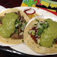 Photo taken at Tacos Al Suadero by Joanna G. on 4/20/2014