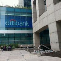 Photo taken at Citibank by Álvaro R. on 8/9/2016