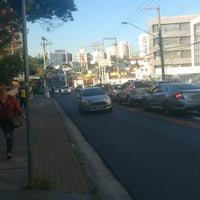Photo taken at Avenida Engenheiro Heitor Antônio Eiras Garcia by Álvaro R. on 8/11/2018