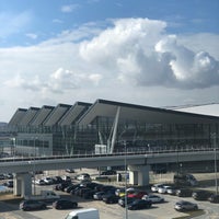 รูปภาพถ่ายที่ Hampton by Hilton Gdańsk Airport โดย Алексей Л. เมื่อ 3/25/2019