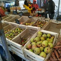 Photo taken at Marché d&amp;#39;Aligre by Marion P. on 9/27/2020
