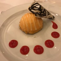 4/10/2019にSandro B.がMetropolitan Restaurantで撮った写真