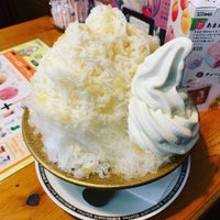 Photo taken at Komeda&amp;#39;s Coffee by Takanobu H. on 8/8/2019