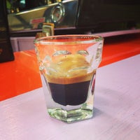 Foto tomada en Triana Café Gourmet  por Domingo S. el 4/28/2013