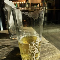 Foto tirada no(a) HOP The Beer Experience 2 por Domingo S. em 9/30/2022