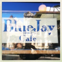Снимок сделан в Blue Jay Cafe пользователем Barry M. 10/2/2012