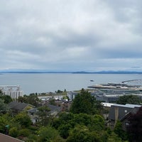 Photo taken at Betty Bowen Viewpoint by Sunita M. on 7/11/2020