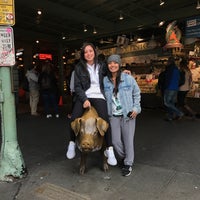 Photo taken at Rachel the Pig at Pike Place Market by Sunita M. on 10/3/2018